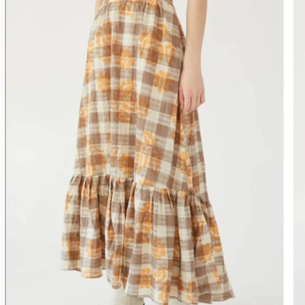 URBAN OUTFITTERS | Million Miles Plaid Midi Skirt - Picture 3 of 6